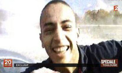 Toma de un vídeo que, según France 2, muestra a Mohamed Merah.