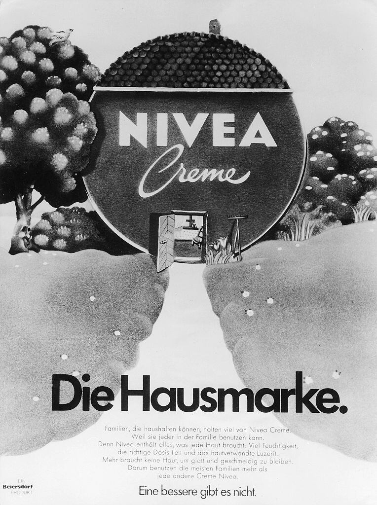 Una campaña publicitaria de Nivea en 1973.