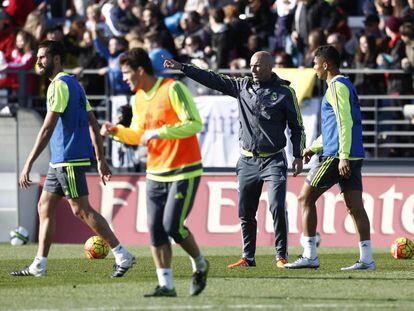 Zidane en su primer entrenamiento con el Real Madrid. 