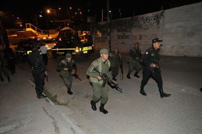 Alrededor de 1.500 militares apoyan a la Policía guatemalteca.