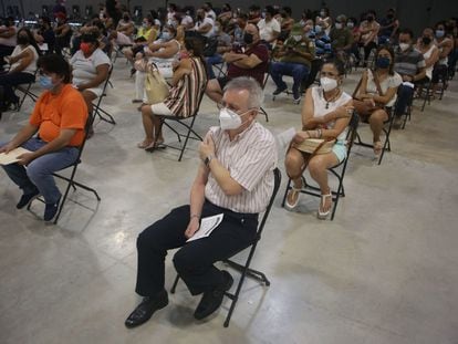 Un grupo de personas acude a vacunarse en Yucatán (México), el pasado 20 de junio.