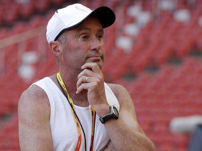 Alberto Salazar, en los Mundiales de atletismo de 2015.