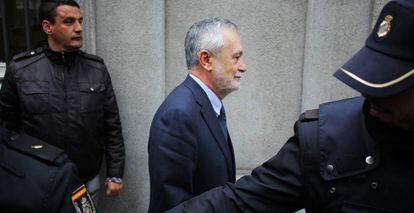 El expresidente andaluz José Antonio Griñán, en 2015 en el Tribunal Supremo.