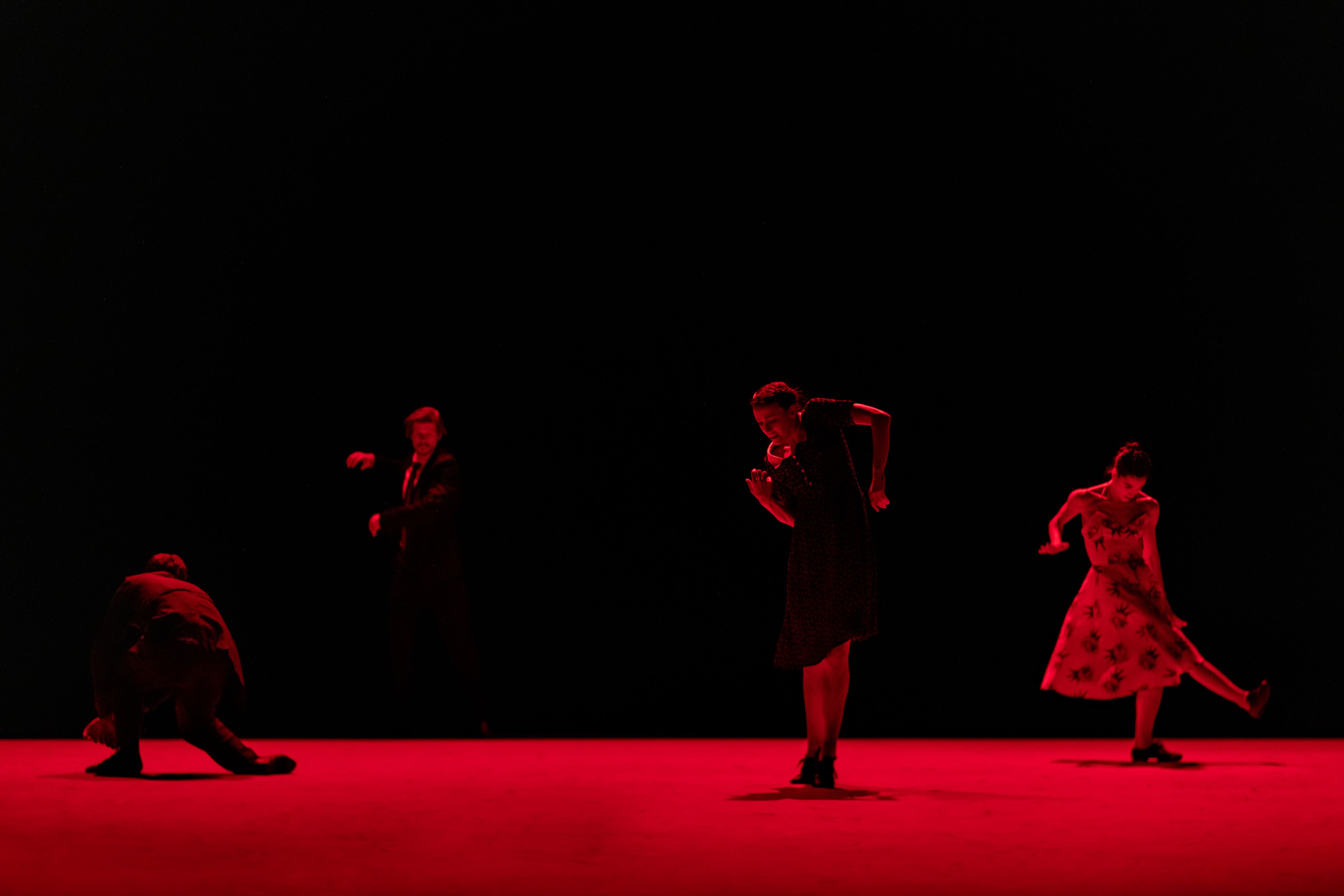 La danza selecta del japonés Saburo Teshigawara