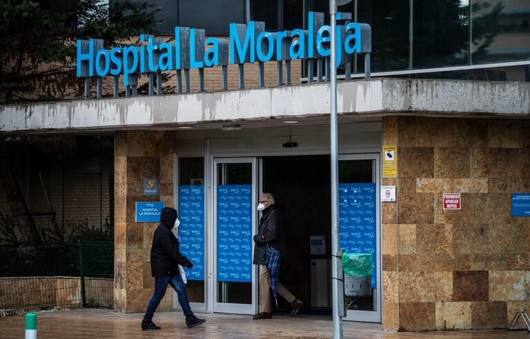 La entrada del Hospital de Sanitas de La Moraleja, en Madrid, el pasado marzo.