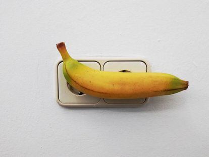 'T opicalismo (plátano)' (2018), de Carlos Fernández-Pello, cuesta 200 euros.