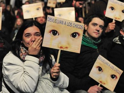 Argentina condena a 50 años de cárcel al dictador Videla por el robo de bebés