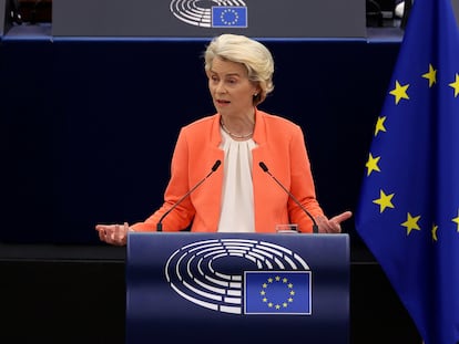 La presidenta de la Comisión Europea, Ursula von der Leyen, durante el debate sobre el estado de la Unión, en la sede del Parlamento Europeo, el 13 de agosto en Estrasburgo.