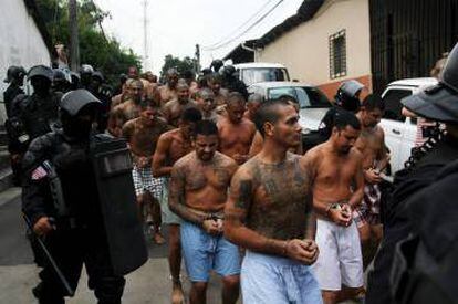 Pandilleros trasladados en Quetzaltepeque