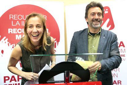 Sánchez, tras ganar las primarias de IU el 30 de noviembre.