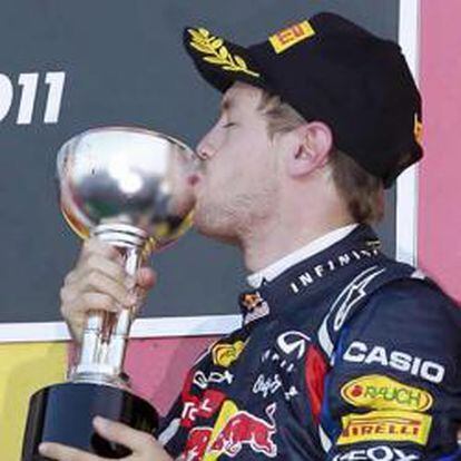 El piloto alemán Sebastian Vettel, tras proclamarse campeón del mundo de Fórmula 1 por segundo año consecutivo