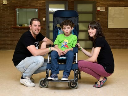 Ana Mourelo y José Brocal perdieron a su hijo Aitor este verano. El pequeño, que padecía una enfermedad rara, tenía 12 años.