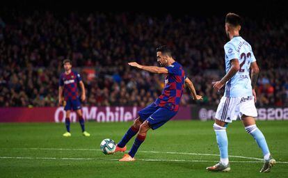 Busquets marca el cuarto gol del Barcelona ante el Celta. 