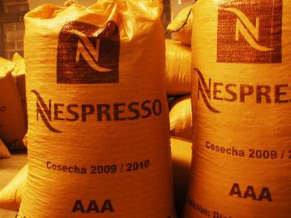Solo satisface los requisitos de sabor y aroma de la compañía entre el 1% y el 2% de la cosecha mundial de café.