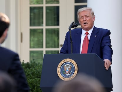 El presidente estadounidense Donald Trump en una conferencia de prensa en los jardines de la Casa Blanca.