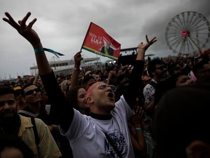 Asistentes al festival de Música Rock in Río, el domingo en Río de Janeiro.