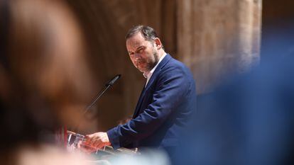El diputado socialista José Luis Ábalos, en junio de 2021, cuanto todavía era ministro de Transportes y secretario de organización del PSOE, en Valencia.