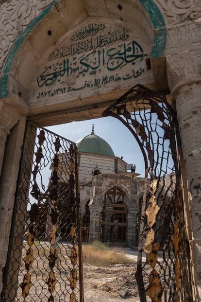 Los restos de la mezquita Al Nuri, en Mosul. Aquí se proclamó el Estado Islámico en julio de 2014, y fue destruida por orden de su líder, Al Bagdadi, el 21 de junio de 2017. Es el símbolo de la derrota terrorista.