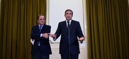 Pablo Portas y Pedro Passos Coelho, dirigentes de la coalición PSD-CDS.