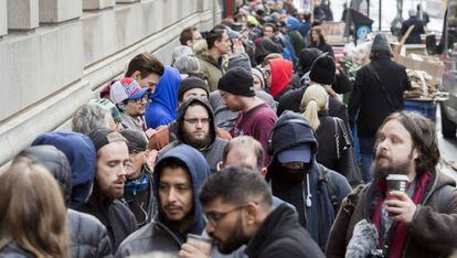 Colas en Montreal para comprar marihuana. 