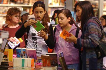 Estudiantes en la Feria del Libro de Buenos Aires.