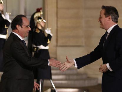 Fran&ccedil;ois Hollande y David Cameron.