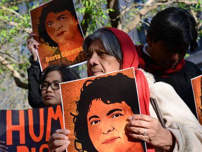 Manifestaci&oacute;n contra el asesinato de Berta C&aacute;ceres. 