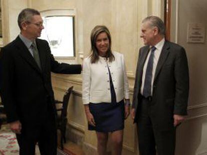 Valentín Fuster (derecha) con los ministros Ana Mato y Alberto Ruiz Gallardón.