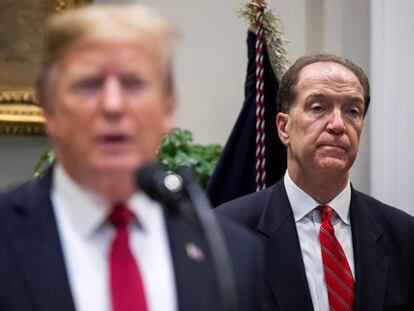 Donald Trump (izquierda) propone a David Malpass (derecha) como candidato para presidir el Banco Mundial, este miércoles en la Casa Blanca.