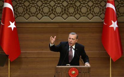 El presidente turco, Recep Tayyip Erdogan, da un discurso en el palacio presidencial en Ankara, el pasado d&iacute;a 29 de septiembre.