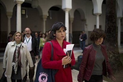 La l&iacute;der de Podemos Andaluc&iacute;a, Teresa Rodr&iacute;guez, en el Parlamento andaluz.