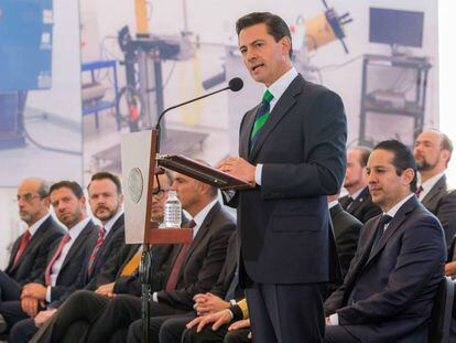 Pe&ntilde;a Nieto, durante el acto en el que sufri&oacute; una irritaci&oacute;n en los ojos.