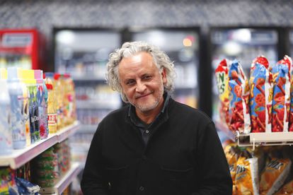 Gabriel Orozco, en el Oxxo de la galería Kurimanzutto