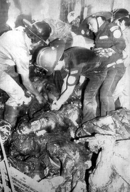 Incendio en la Embajada de España en Guatemala en enero de 1980.