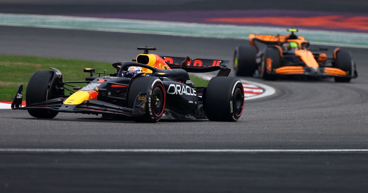 Verstappen controls and dominates in the Chinese F1 GP