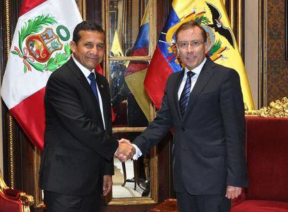 El presidente Ollanta Humala y el embajador Rodrigo Riofrío