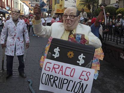 Una protesta en contra de la corrupci&oacute;n en Morelos.