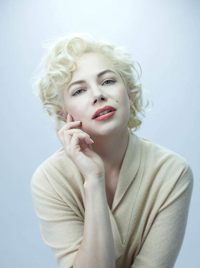 Los últimos días de la vida de Marilyn Monroe también fueron llevados al cine en ‘Mi semana con Marilyn’ (2011). En la película, fue la actriz Michelle Williams quien interpretó a la estrella, y se llevó una nominación al Oscar como mejor actriz. 
