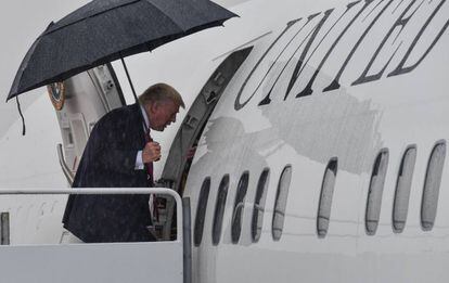 Trump, subiendo al Air Force One el viernes