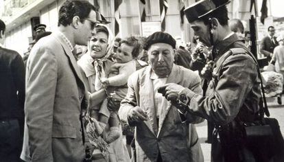 Jos&eacute; Isbert (con boina), en un fotograma de &#039;El verdugo&#039; (1963), de Luis Garc&iacute;a Berlanga