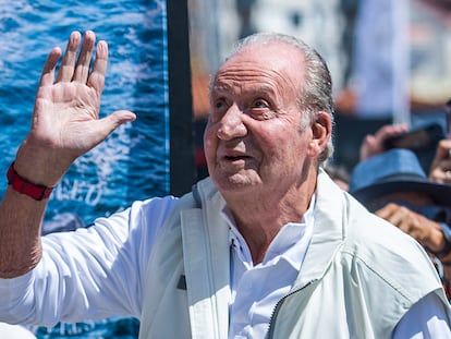 Juan Carlos I, a su llegada al Club Naútico de Sanxenxo, el pasado 20 de mayo.