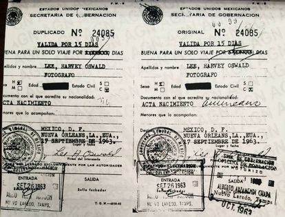Permiso de viaje a México de Oswald, con sella de entrada y salida.