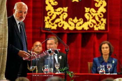 Juan Roig, durante su intervención en la entrega de los premios Rey Jaime I presidida por la Reina.