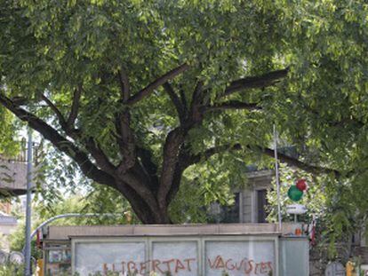 La plaza de Sants estaba dedicada al carlista Salvador Anglada.