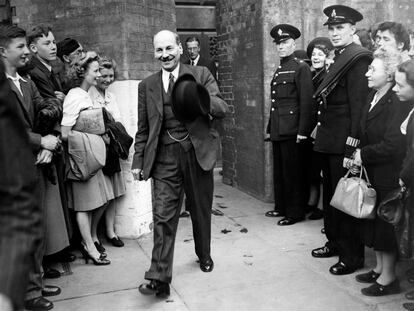 El líder de los laboristas británicos, Clement Attlee, en 1945 en Londres.