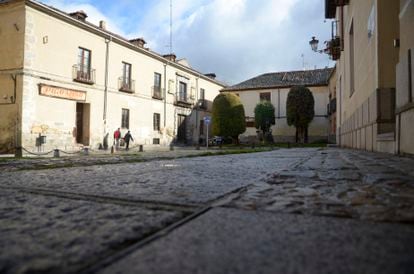 Plaza de Guevara, en Segovia, en cuyo subsuelo se encuentran restos del foro romano.