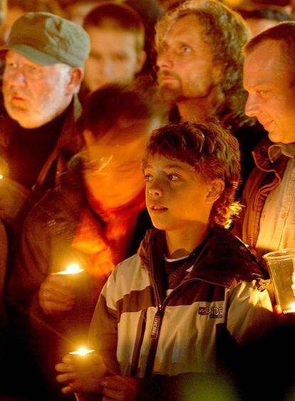 Varias generaciones de chechos recuerdan hoy en Praga la Revolución de Terciopelo