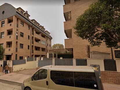Edificio en el que han agredido a dos personas a martillazos en Alcalá de Henares en una imagen de Google maps.