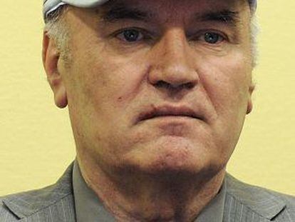 Foto de archivo del general bosnio Ratko Mladic.