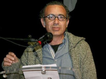 El poeta Diego Doncel, premio de Novela Caf&eacute; Gij&oacute;n